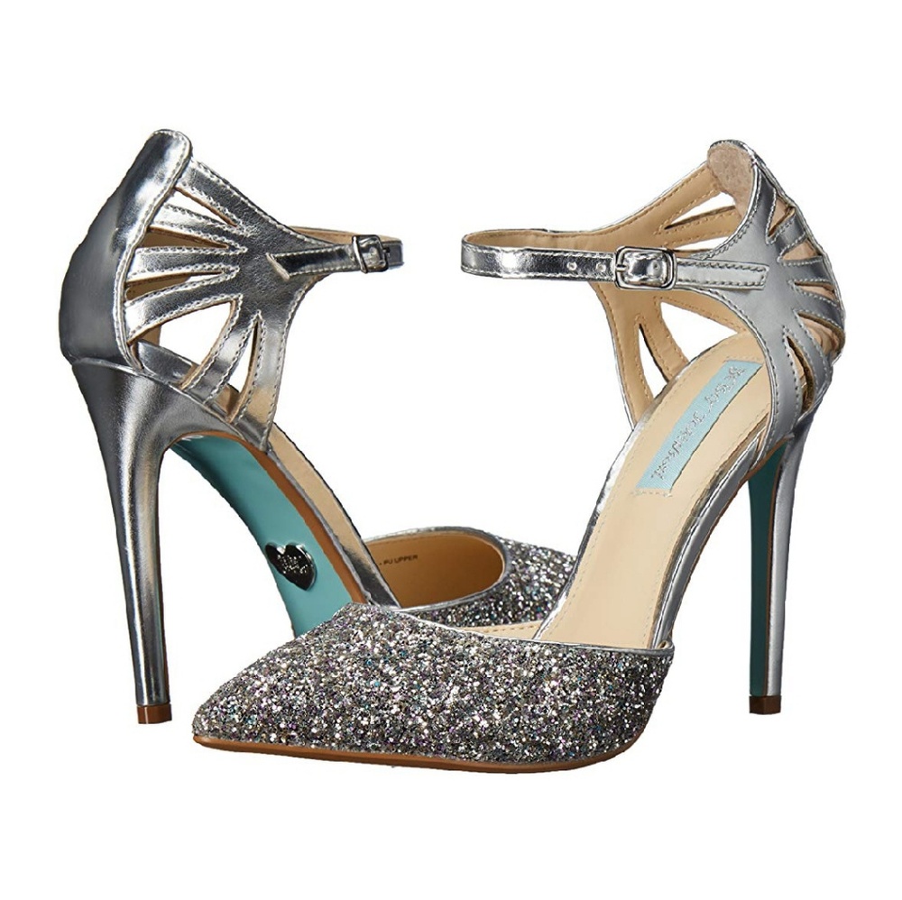Avery heel - Betsey Johnson